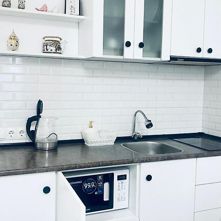 Ferienwohnung Pirosmani 18D, 12 Floor Batumi Exterior foto